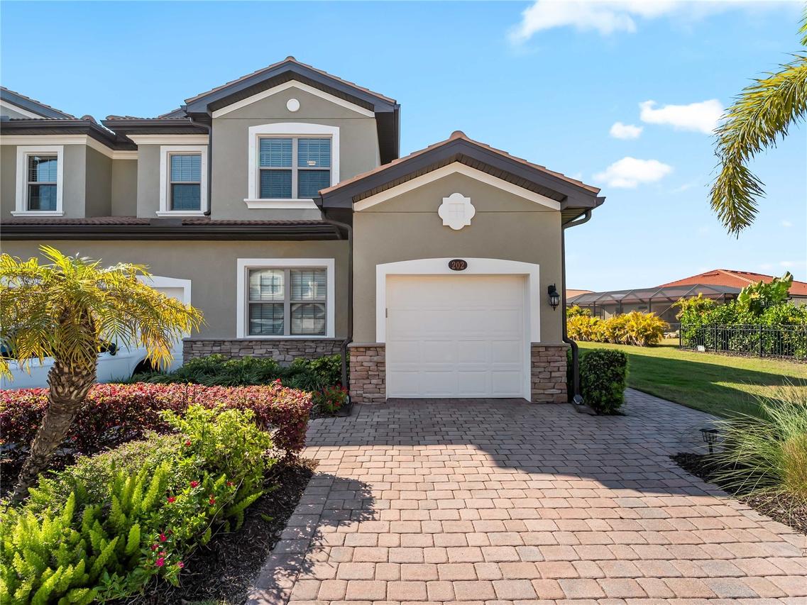 121 Porta Vecchio Bend #202, Nokomis, FL 34275