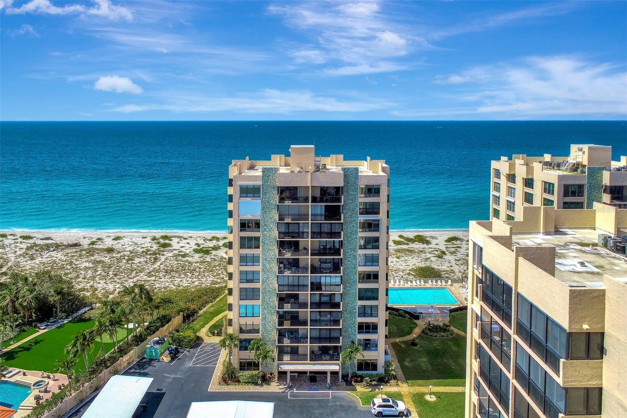 631 Alhambra Rd. #1004, Venice, FL 34285