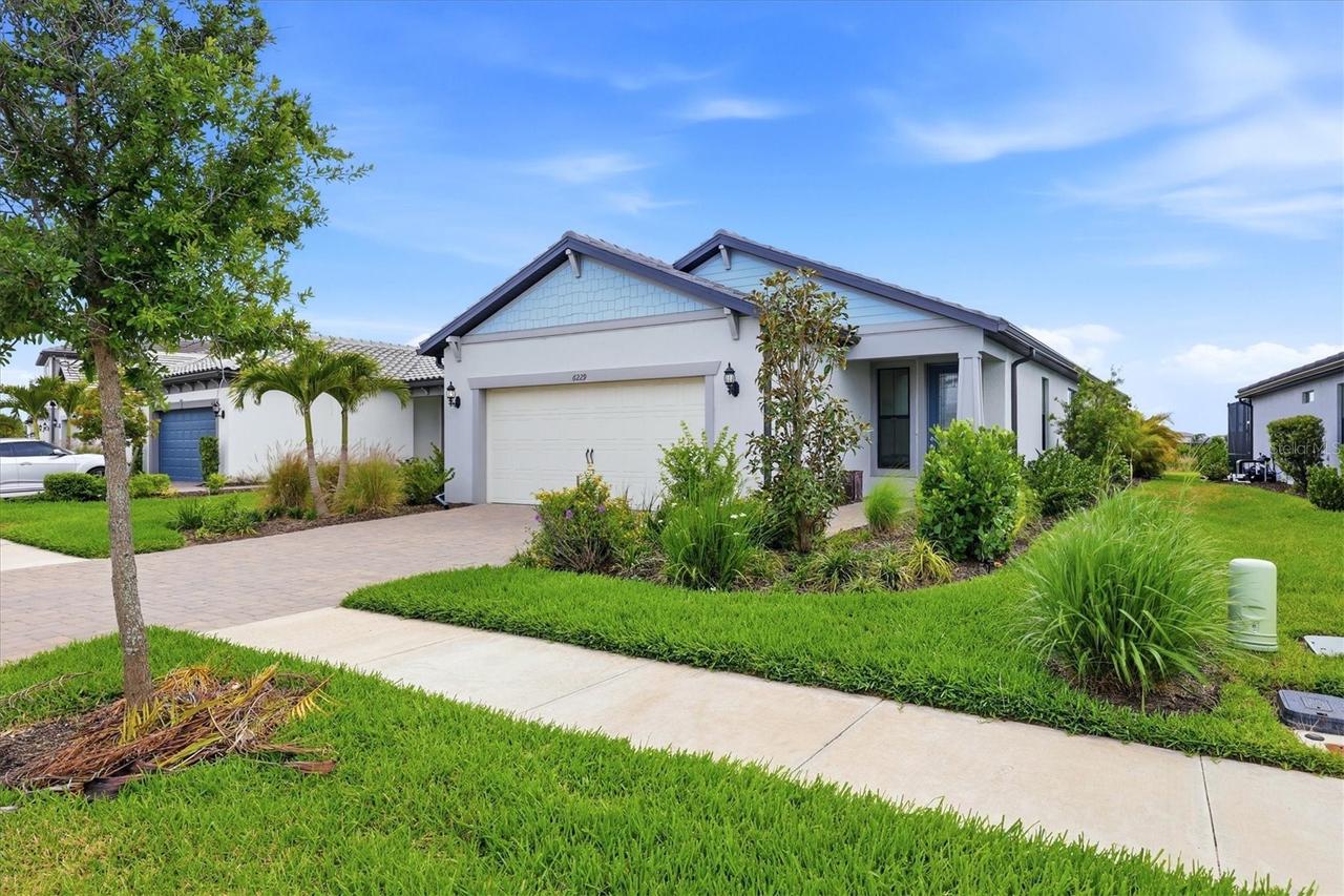 6229 Fish Eagle Ct., Nokomis, FL 34275