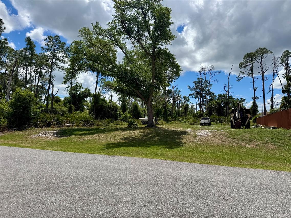 Lot 4 Abernant Ave., North Port, FL 34287