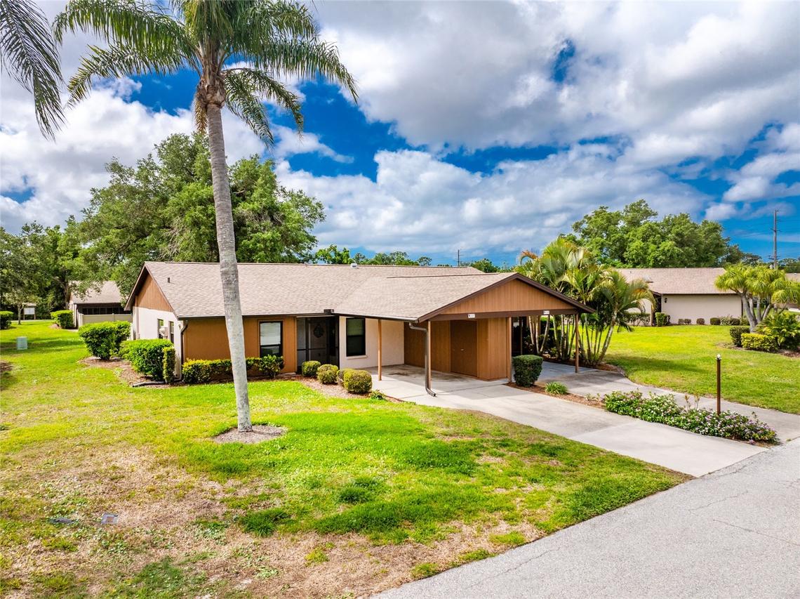 1711 Curry Tr. #29, Nokomis, FL 34275