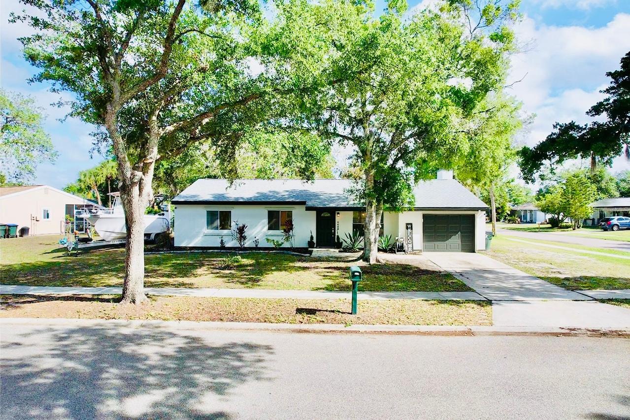 4400 Mckibben Dr., North Port, FL 34287