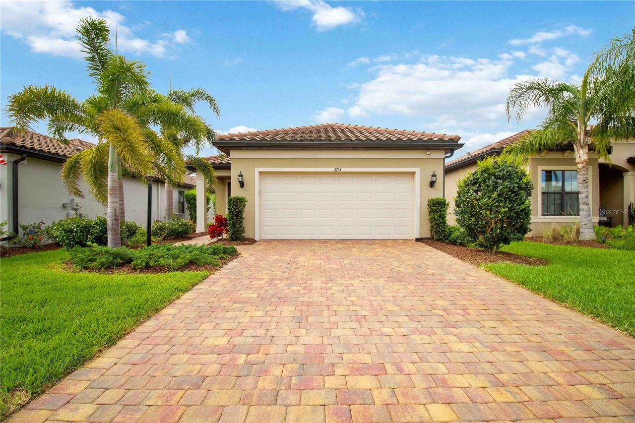 6713 Alstead Cir., Lakewood Ranch, FL 34202