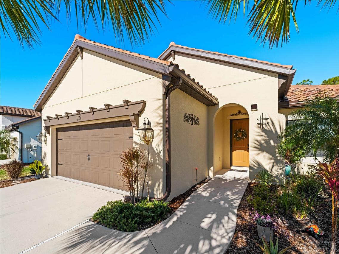 224 Ariano Ave., Nokomis, FL 34275