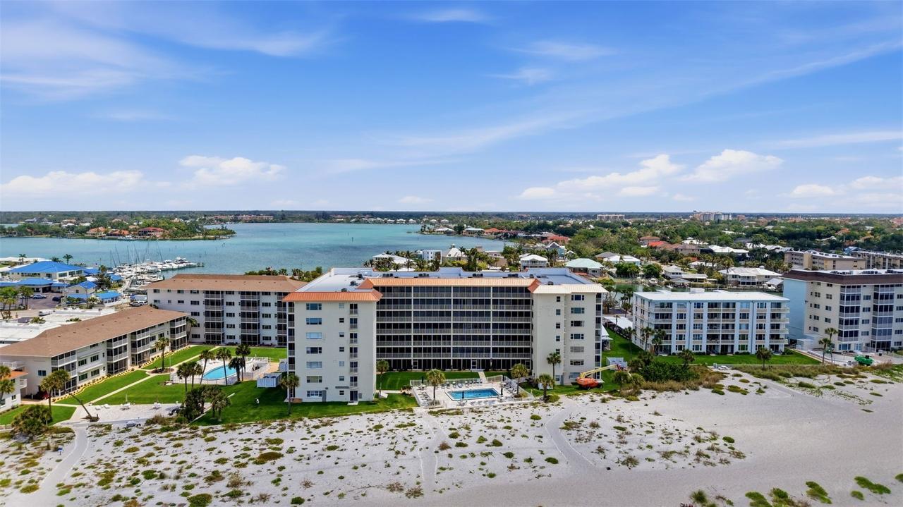 1150 Tarpon Center Dr. #304, Venice, FL 34285