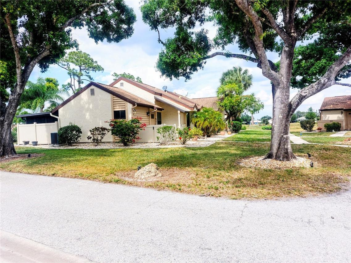 5600 Niblick Pl., North Port, FL 34287