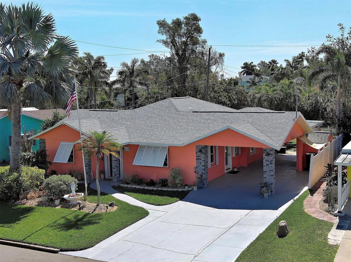 4527 103rd St., Bradenton, FL 34210