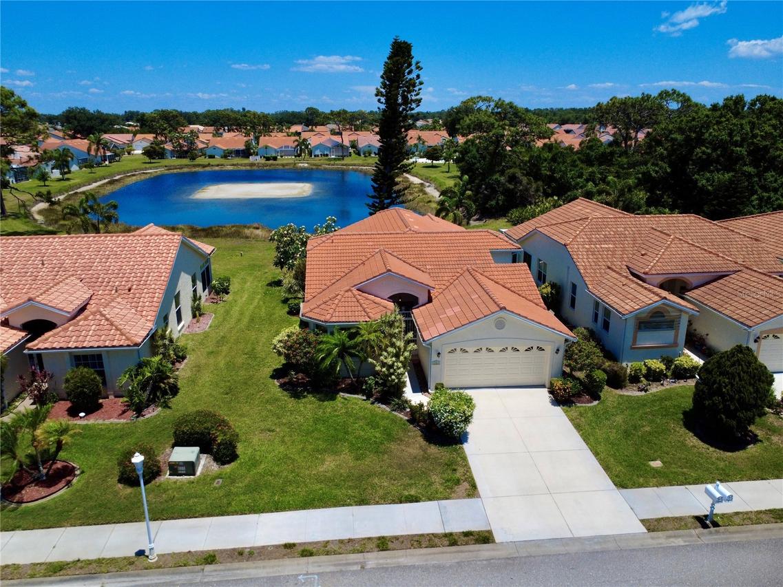 4266 Summertree Rd., Venice, FL 34293