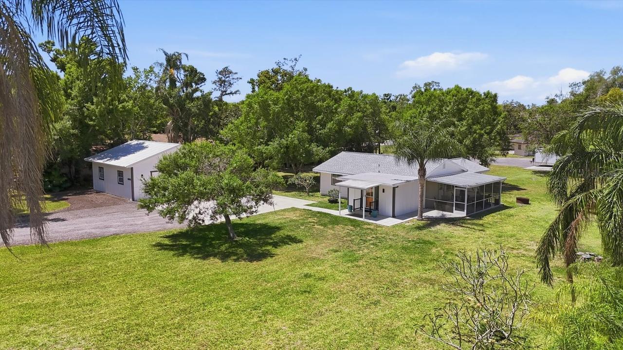 4300 Eastern Pkwy., Sarasota, FL 34233