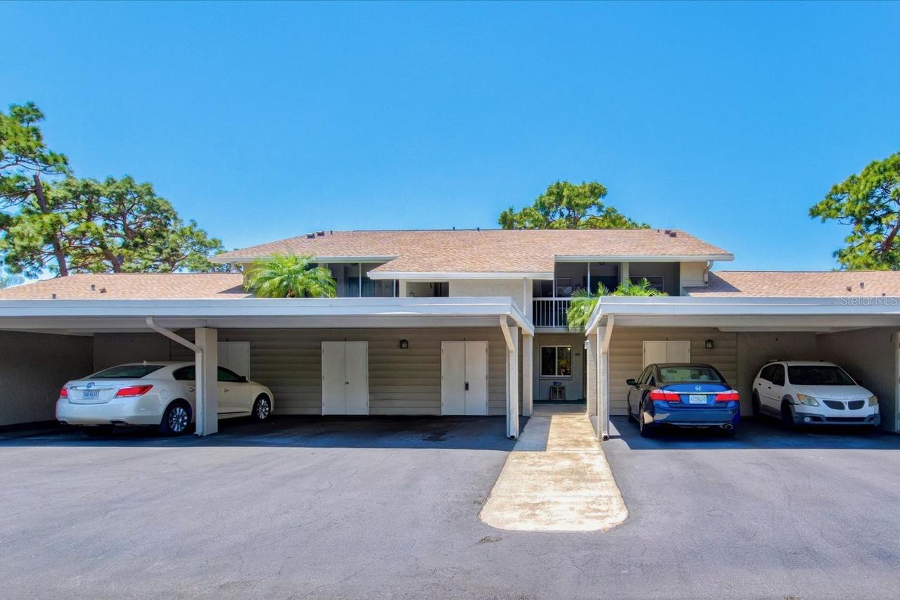 404 Pinebrook Crescent #4, Venice, FL 34285