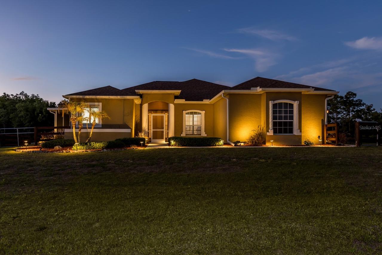 8140 260th St., Myakka City, FL 34251