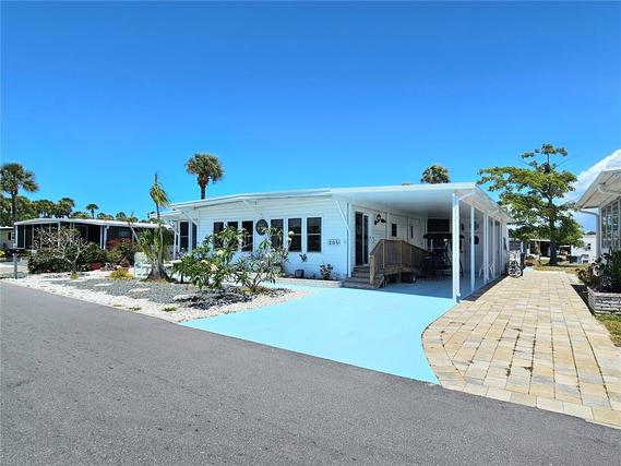 New Homes For Sale This Week That Attend Venice Middle School: April 24th to April 30th