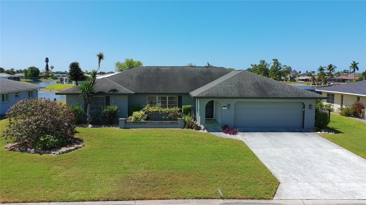 984 N Gondola Dr., Venice, FL 34293