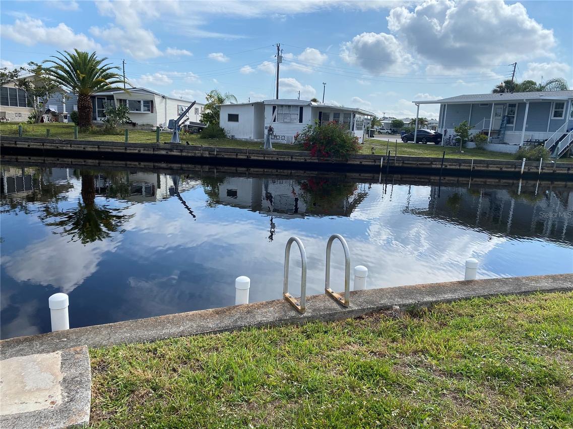 508 Windsor Pl., North Port, FL 34287