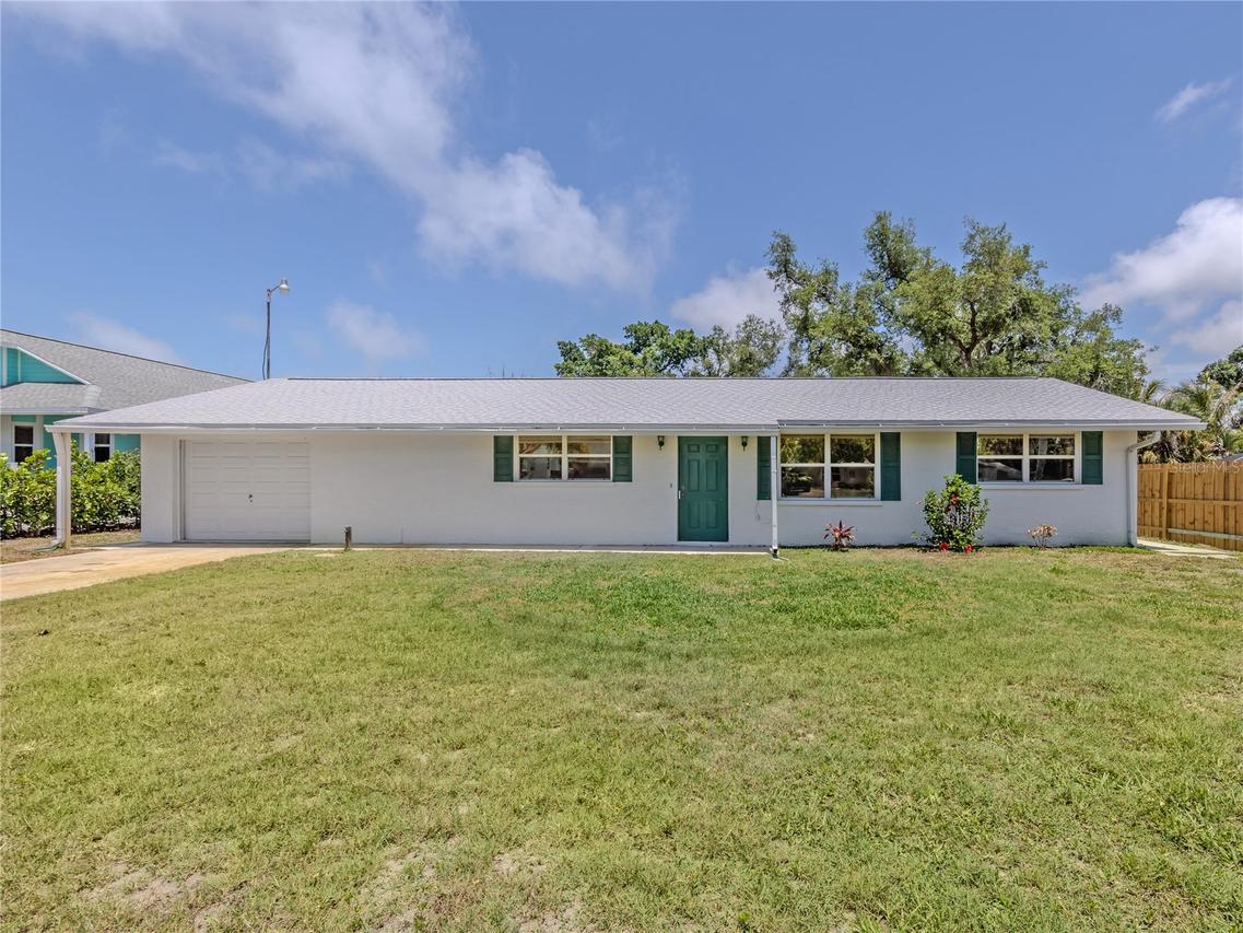 320 Pavonia Rd., Nokomis, FL 34275