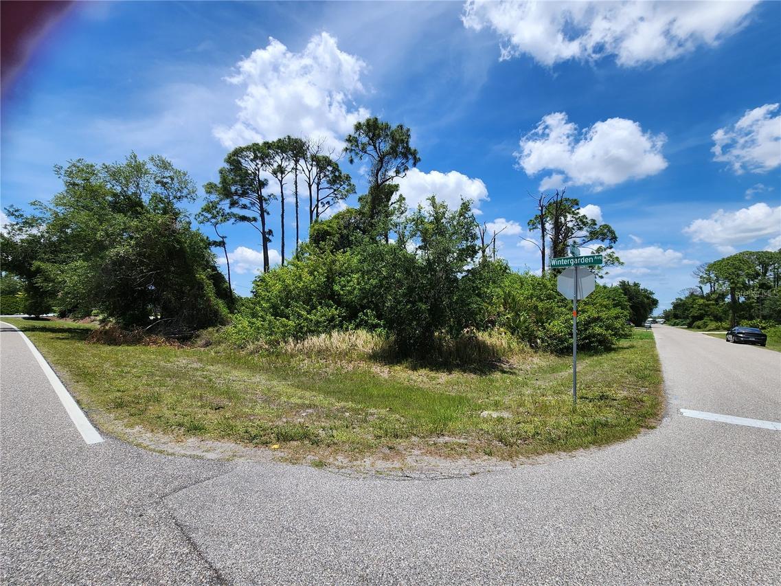 18308 Wintergarden Ave., Port Charlotte, FL 33948