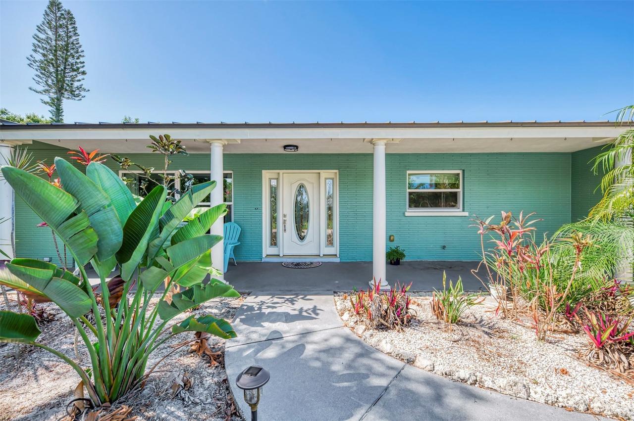 3078 Spencer Ln., Sarasota, FL 34239