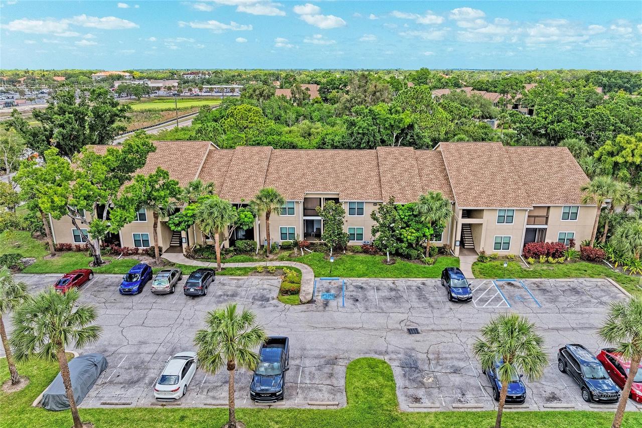 4040 Crockers Lake Blvd. #12, Sarasota, FL 34238