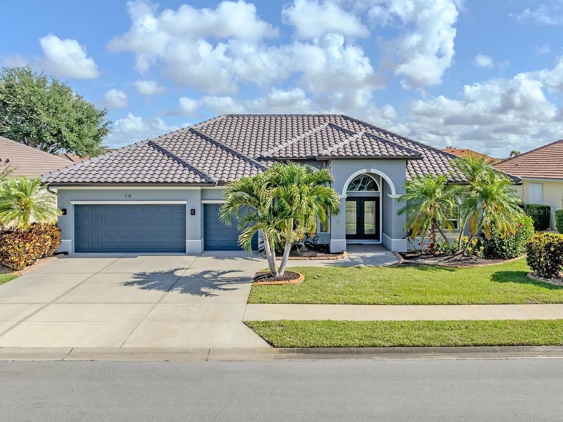 715 Thistlelake Dr., Venice, FL 34293