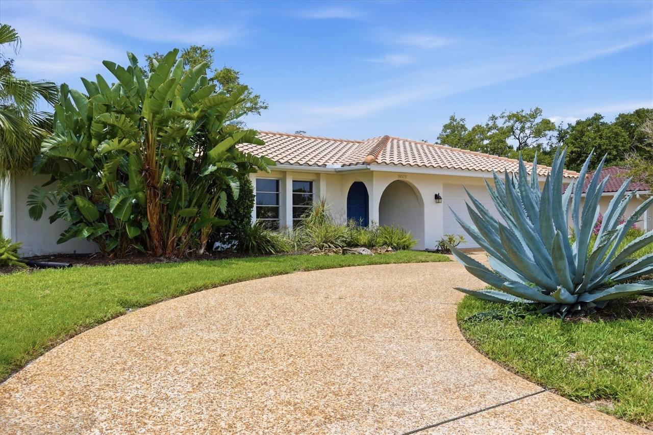 412 Giovanni Dr., Nokomis, FL 34275
