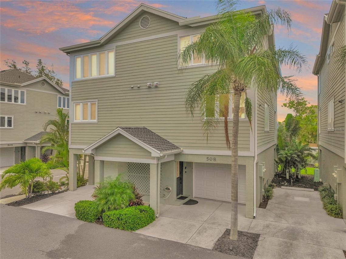 508 Forest Way, Longboat Key, FL 34228