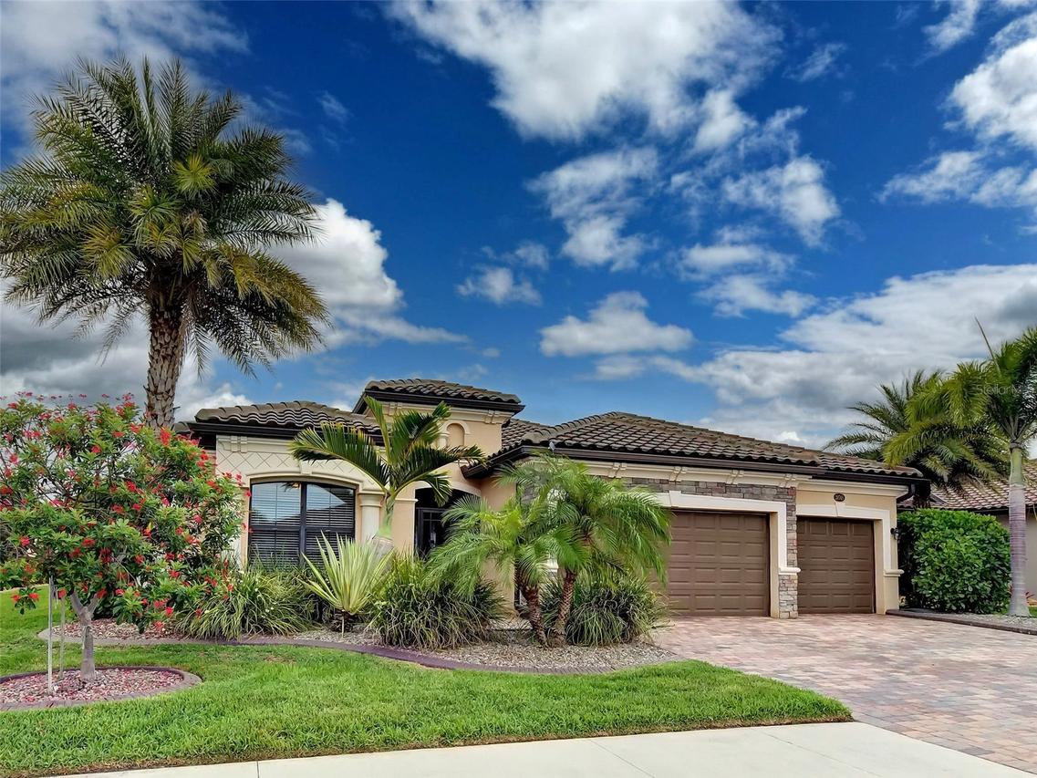 20745 Granlago Dr., Venice, FL 34293