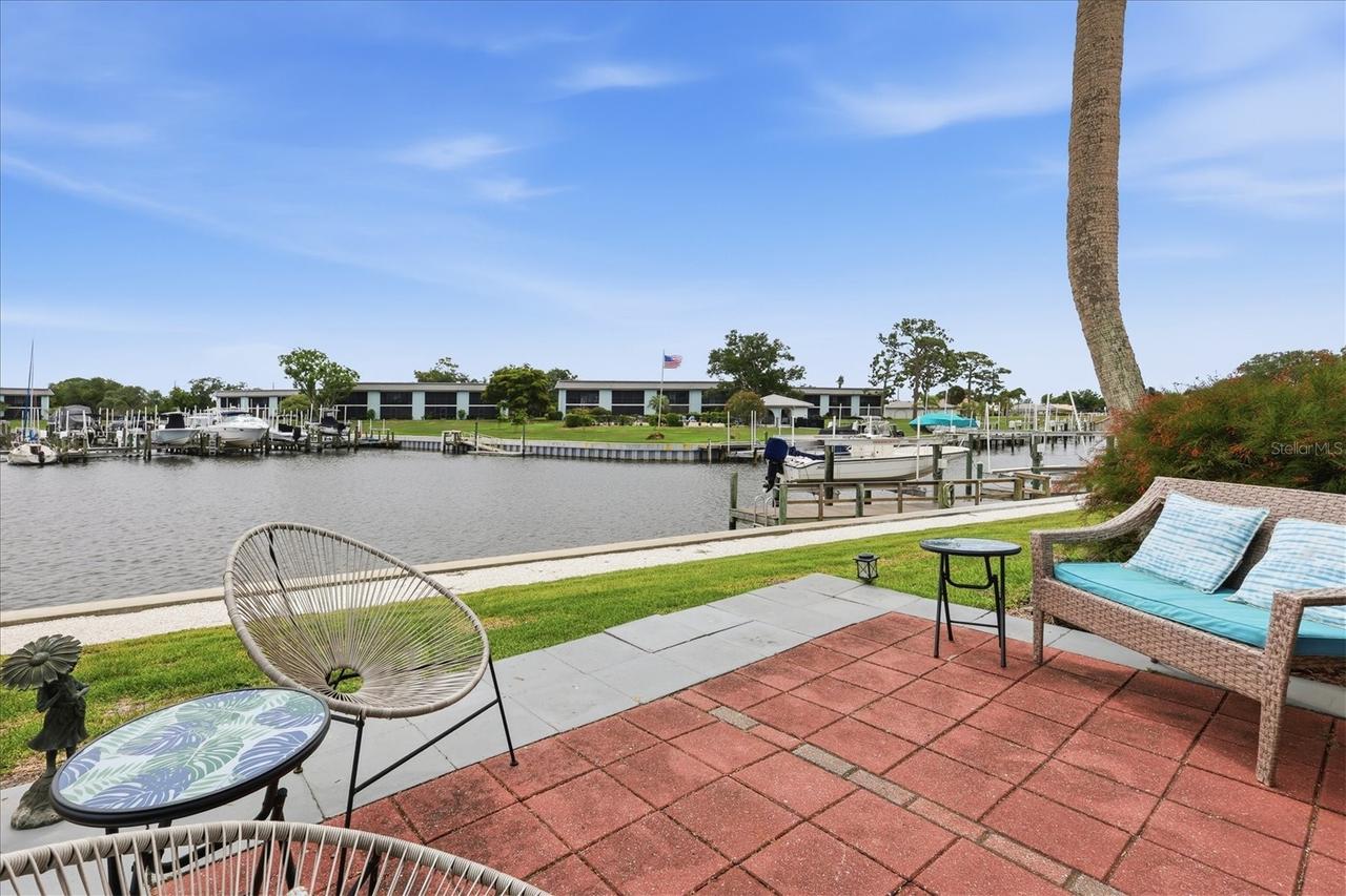24 N Oakwood Dr., Englewood, FL 34223