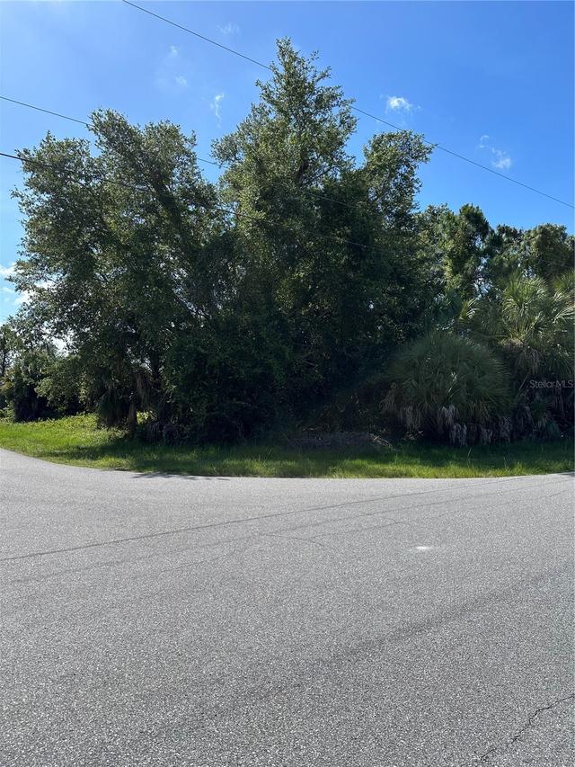 Lot 15 Clovelon St., North Port, FL 34291