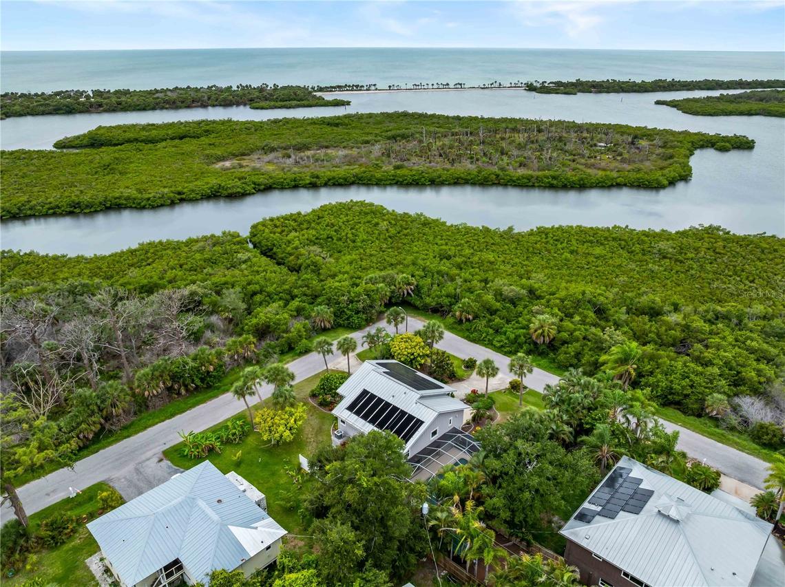 1585 Graham Rd., Venice, FL 34293