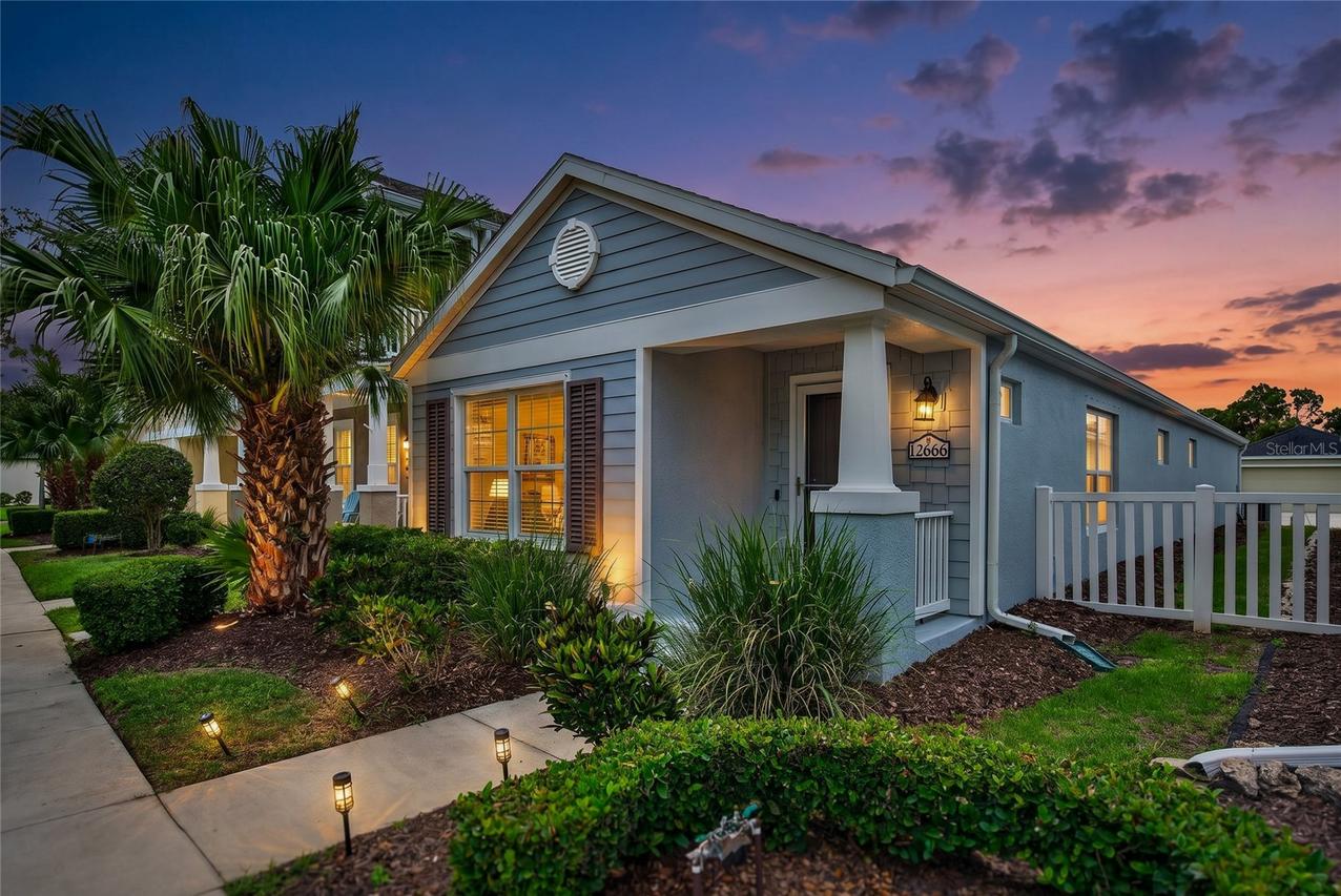 12666 Shimmering Oak Cir., Venice, FL 34293