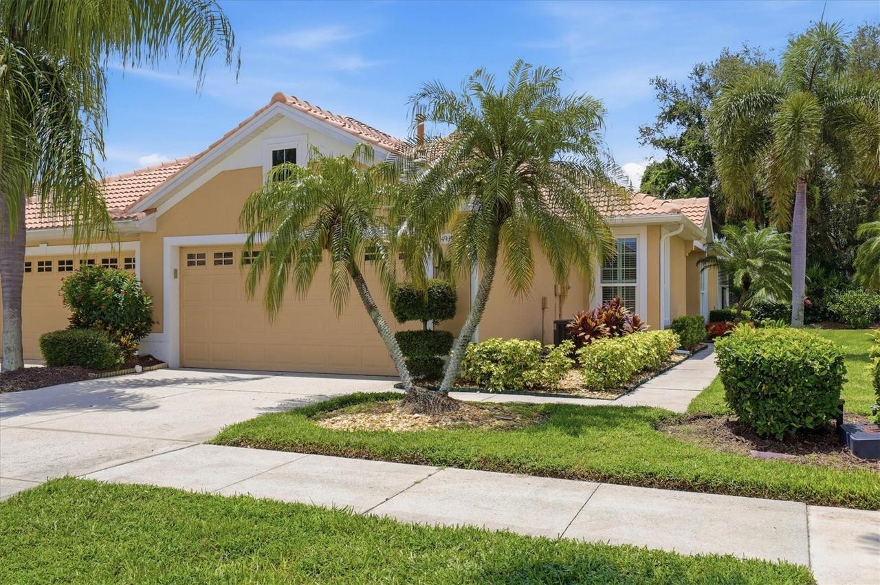 4939 Whispering Oaks Dr., North Port, FL 34287