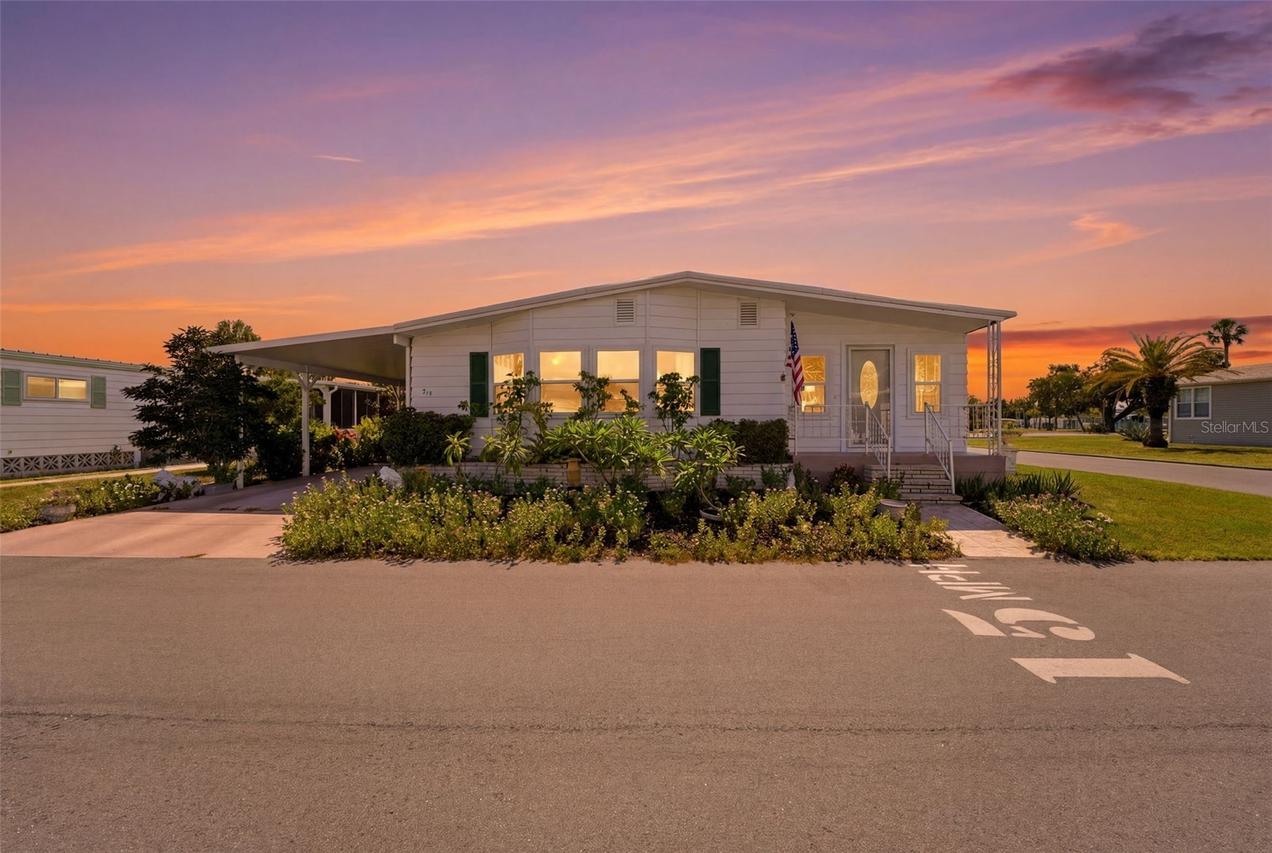 814 Grado Dr., Venice, FL 34285