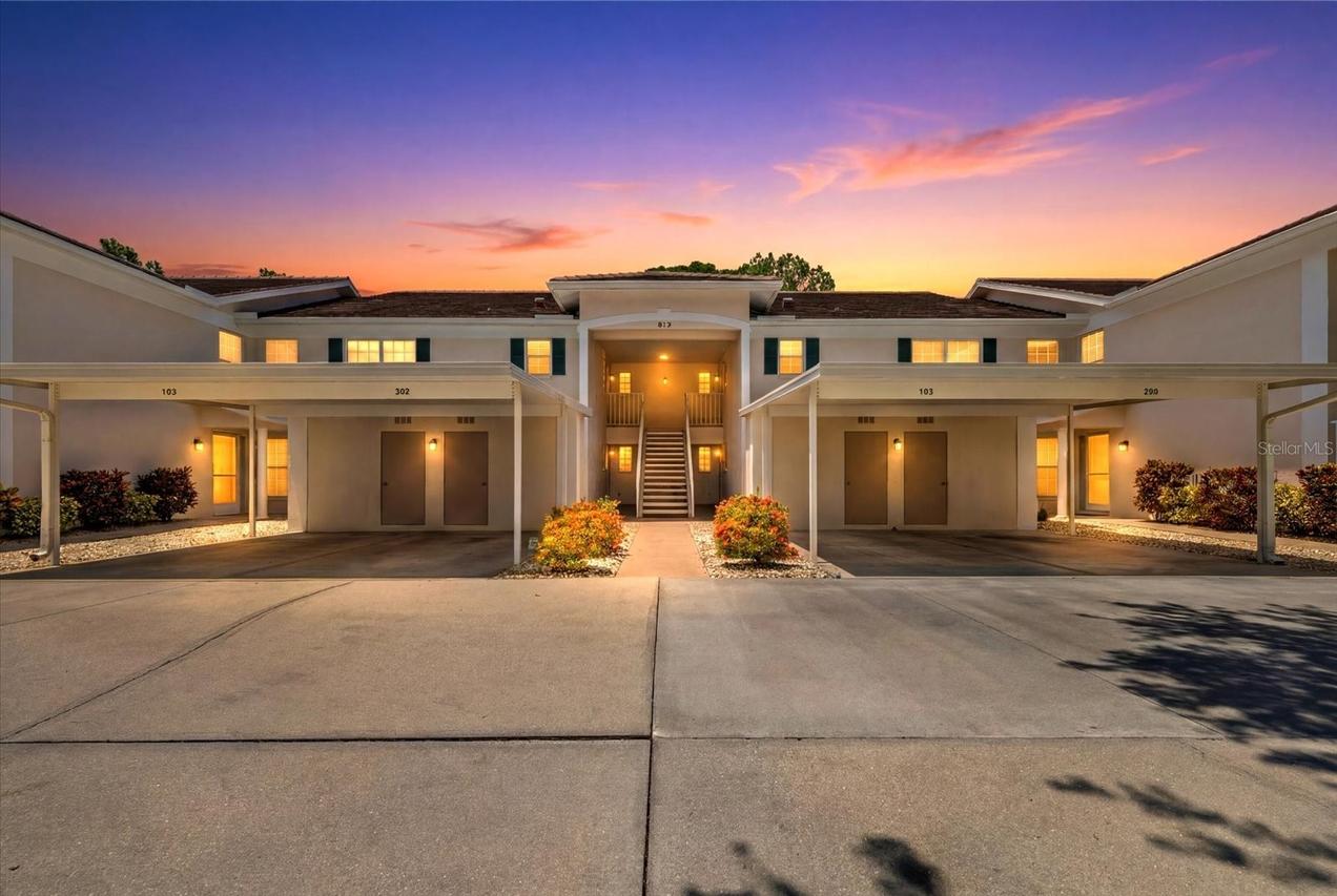 813 Montrose Dr. #102, Venice, FL 34293