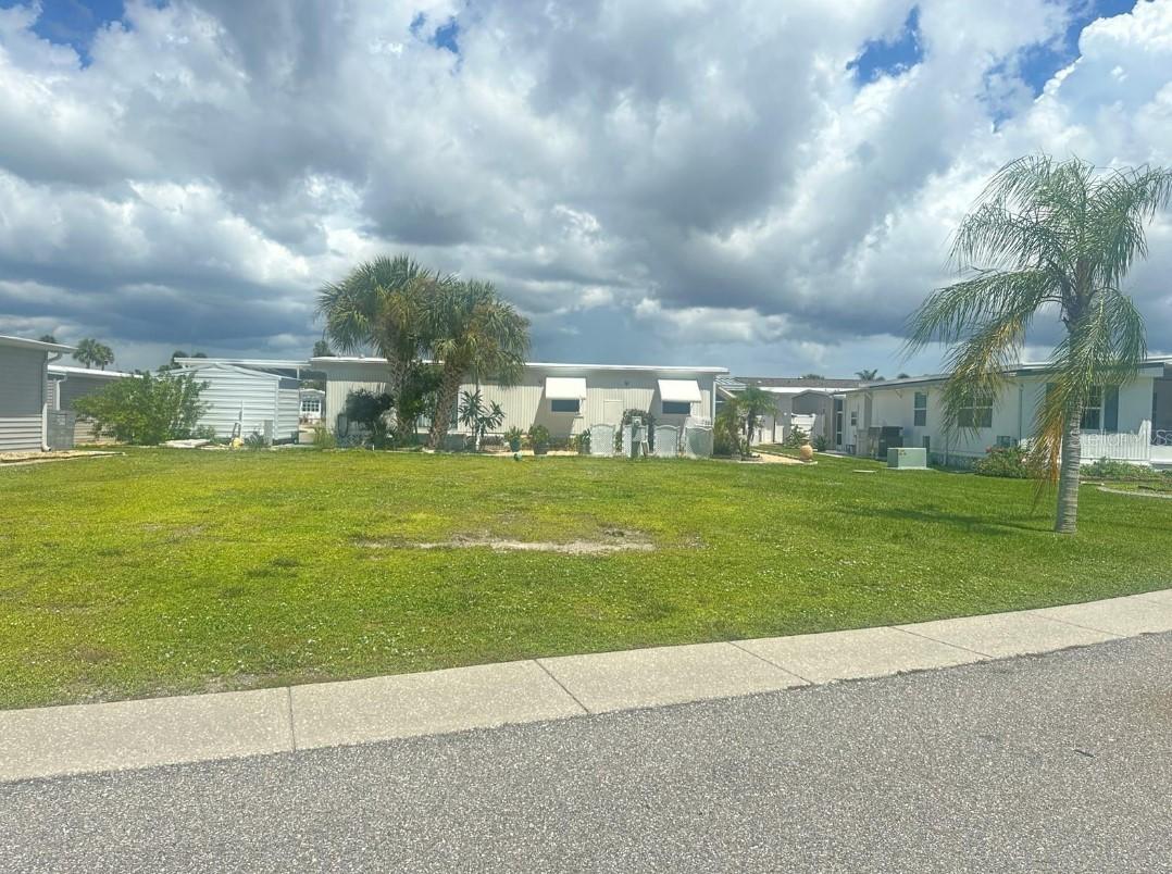 5881 Sunflower Rd., Venice, FL 34293