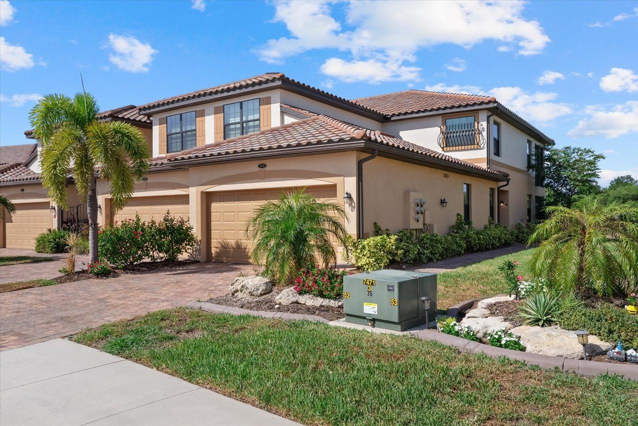 20080 Ragazza Cir. #102, Venice, FL 34293