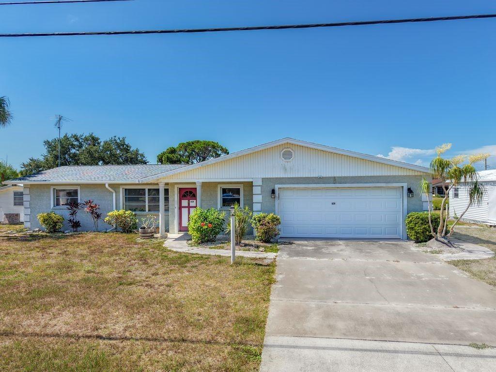 829 E 7th St., Englewood, FL 34223
