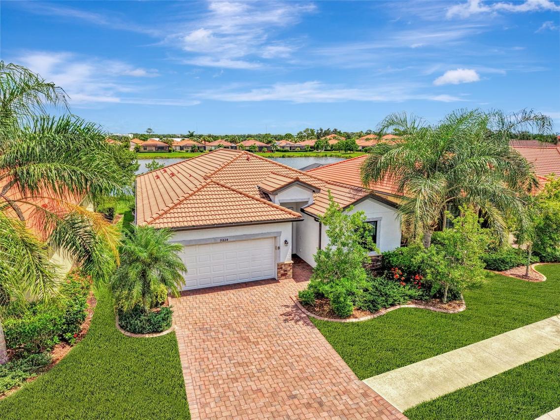 9824 Hilltop Dr., Venice, FL 34292