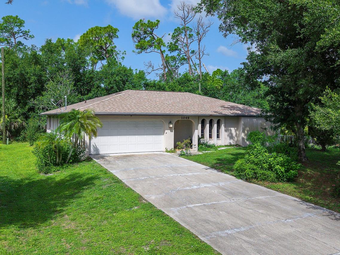 1049 Fleetwood Dr., Port Charlotte, FL 33948