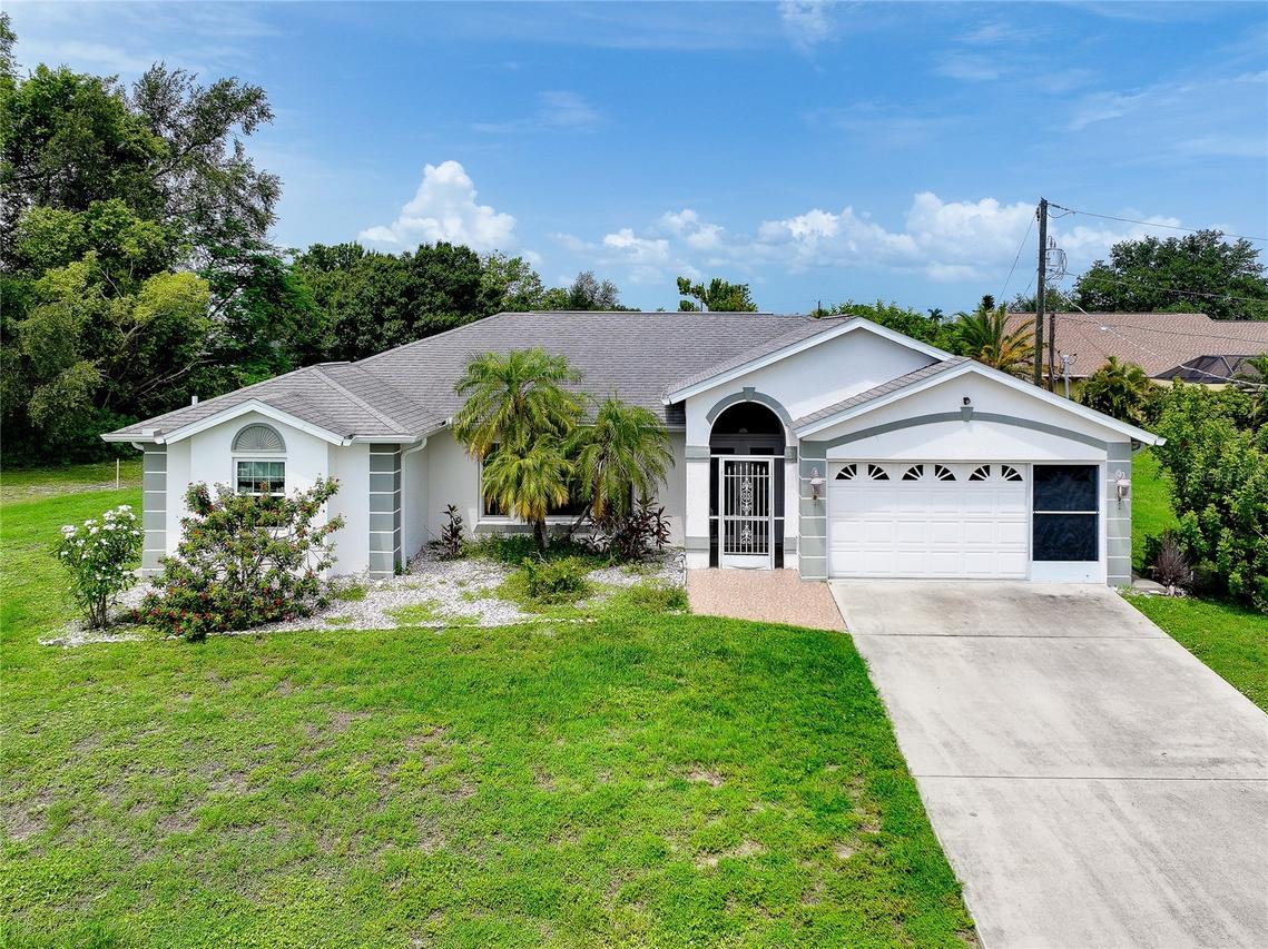 282 Warwick St., Port Charlotte, FL 33952