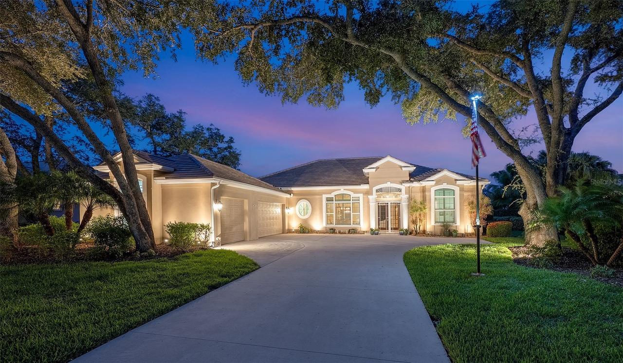 11 N Cayman Isles Blvd., Englewood, FL 34223