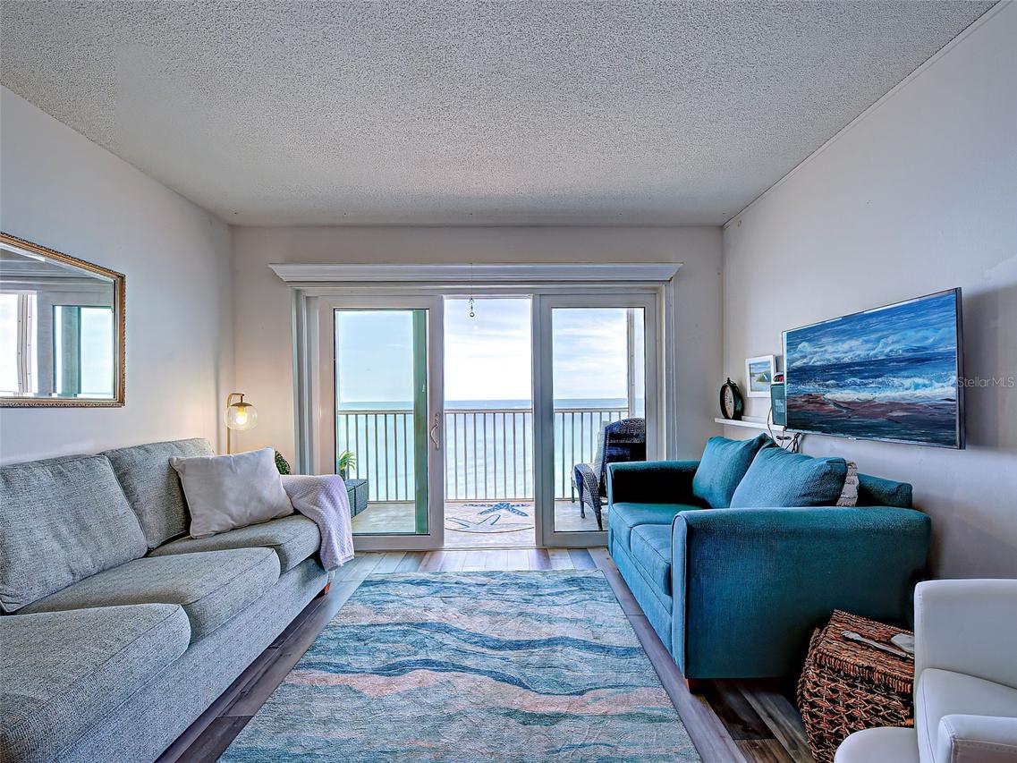 633 Alhambra Rd. #1006, Venice, FL 34285