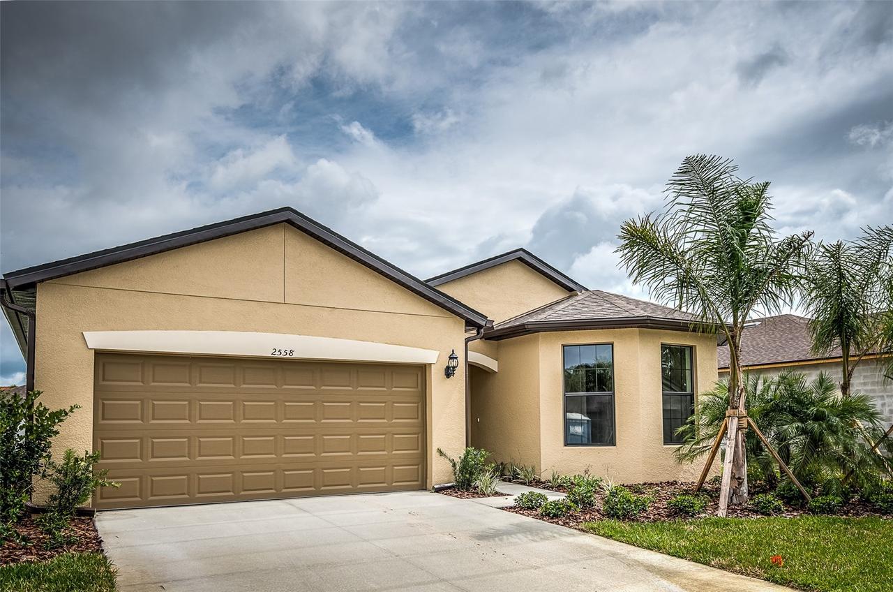 2558 Sherman Oak Dr., North Port, FL 34289