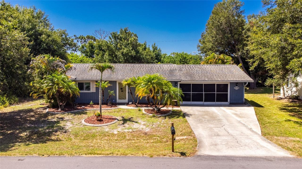 9435 Brewton Ave., Englewood, FL 34224