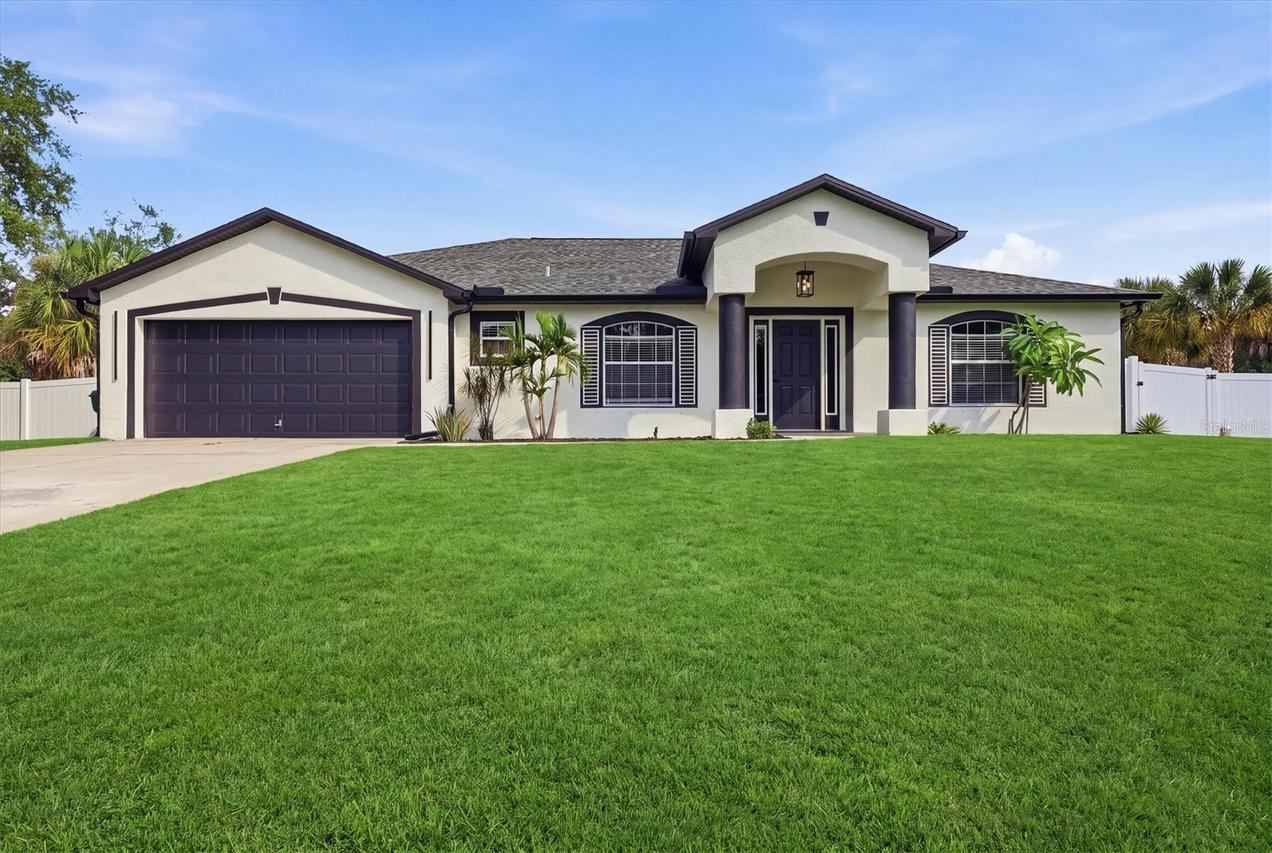 281 Pembroke Dr., Port Charlotte, FL 33954