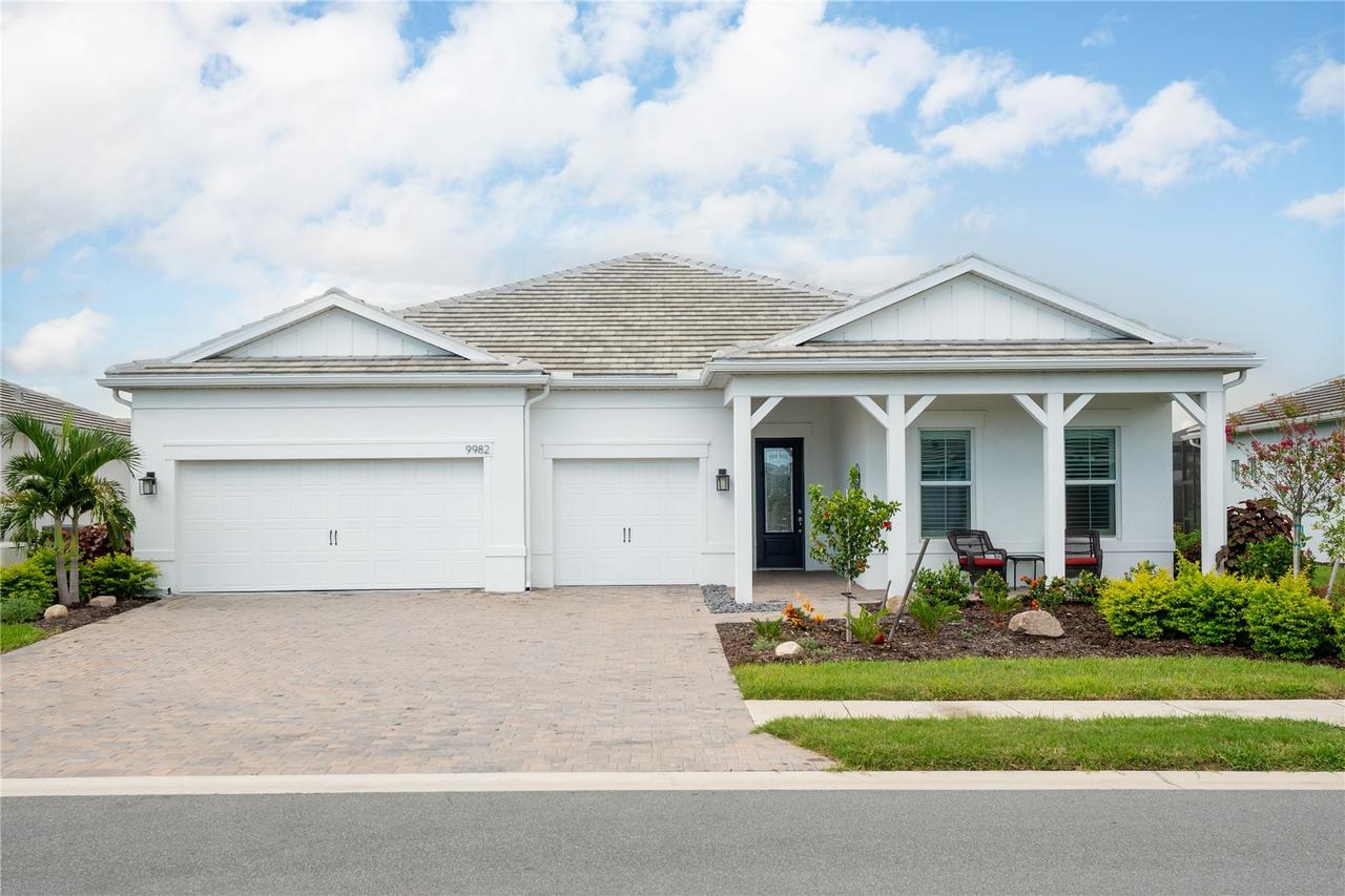 9982 Bright Water Dr., Englewood, FL 34223