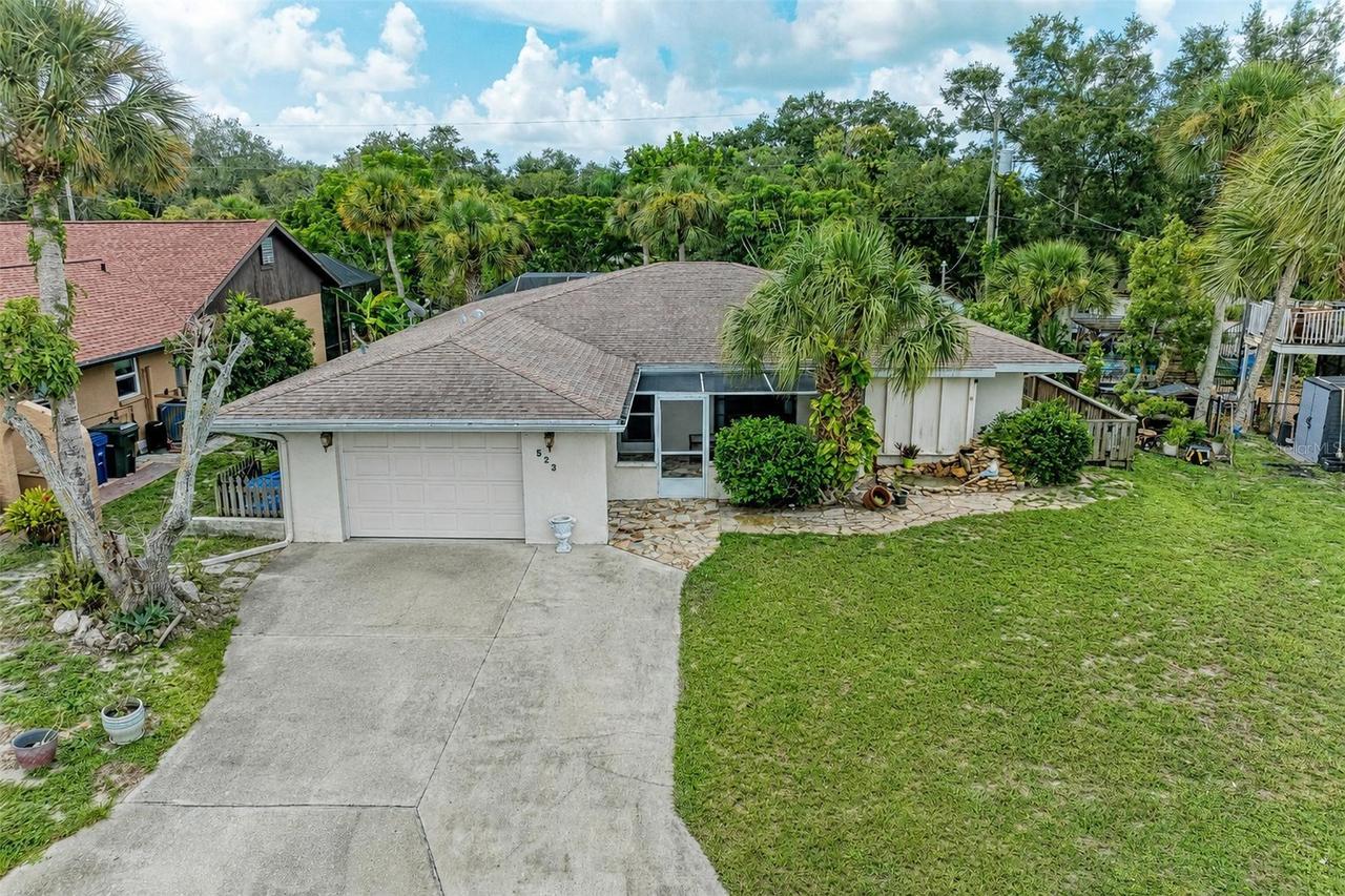 523 Casas Bonitas Dr., Nokomis, FL 34275