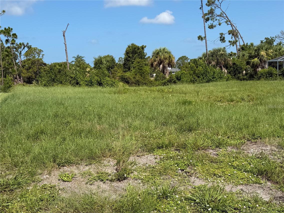 198 Fairway Rd., Rotonda West, FL 33947