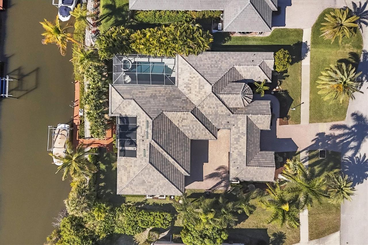321 Dulmer Dr., Nokomis, FL 34275