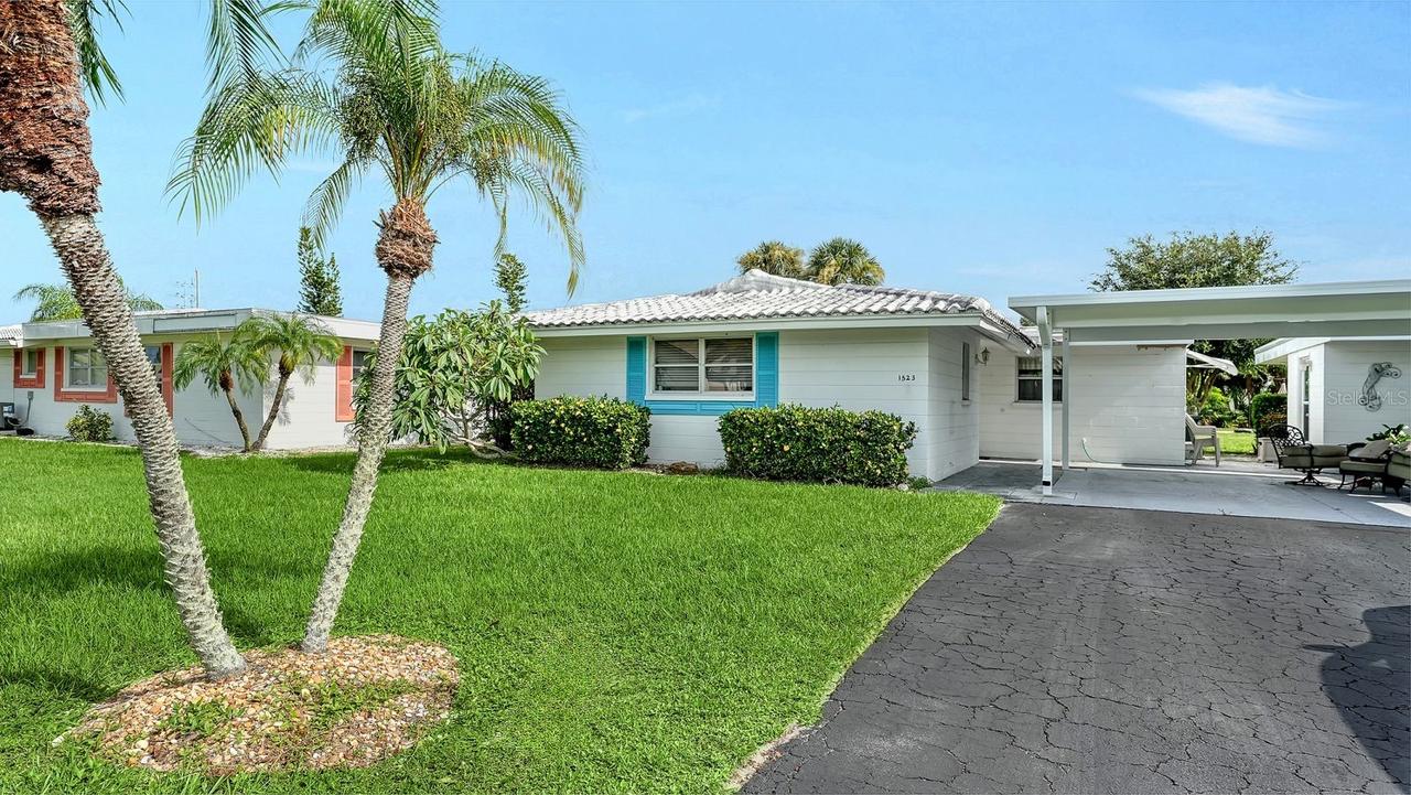 1523 Lakeside Dr. #15, Venice, FL 34293