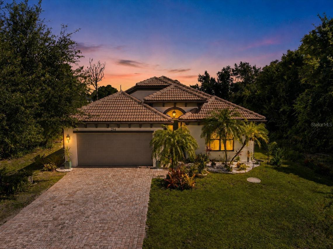 284 Albatross Rd., Rotonda West, FL 33947
